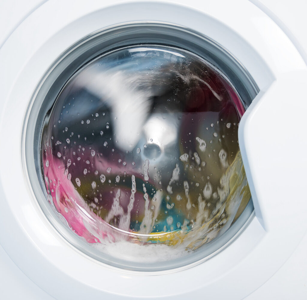 How Long Can I Leave Wet Clothes In The Washer?